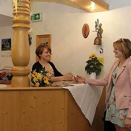 Kollmerhof فندق *